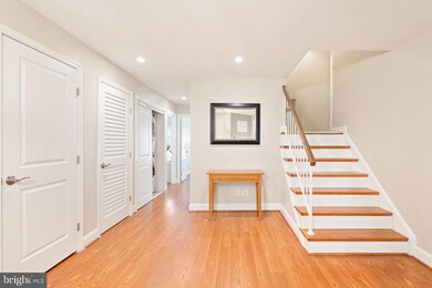 12898 Grays Pointe Rd unit 12898A, Fairfax, VA 22033 - photo 7