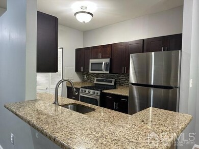 6041 Cedar Ct unit 6041, Monmouth Junction, NJ 08852 - photo 5