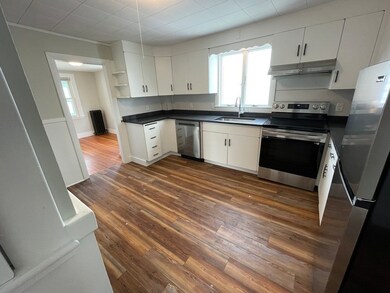 16 Lemon St unit 2, Salem, MA 01970 - photo 4