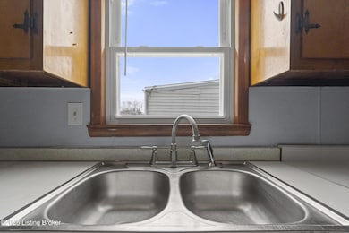 4318 S Brook St, Louisville, KY 40214 - photo 7