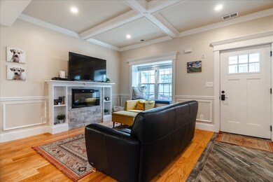 12 S Mason St unit 2, Salem, MA 01970 - photo 5