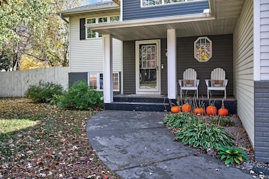 204 Wilson St, Waverly, MN 55390 - photo 2