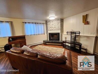 4203 Hayes St unit 2, Anchorage, AK 99503 - photo 3