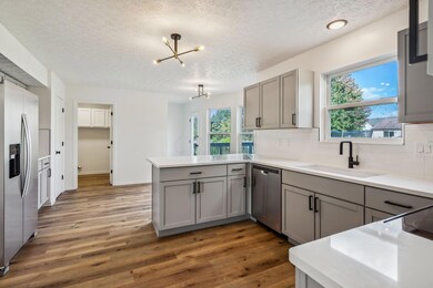 8-web-or-mls-1148-insco-loop