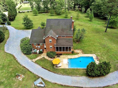 607 Goodwill Cir, Silas, AL 36919 - photo 2