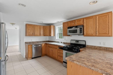 18 Boreal Dr, Gorham, ME 04038 - photo 4