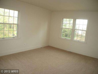 139 Fireside Cir, Baltimore, MD 21212 - photo 7