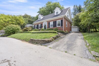 17 Ashmore Dr, Frankfort, KY 40601 - photo 2