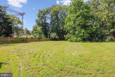 8600 Maple Ave, Bowie, MD 20720 - photo 3