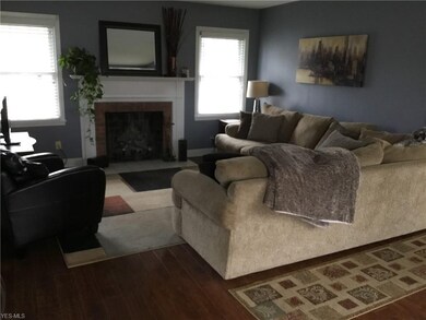 181 Beeler Dr, Berea, OH 44017 - photo 3