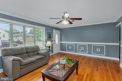 705 Clover Ave, Essex, MD 21221 - photo 4