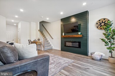 43256 Farringdon Square, Broadlands, VA 20148 - photo 5