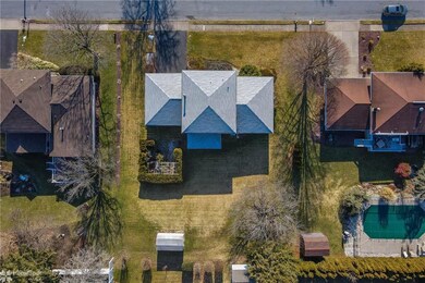 4489 Memphis Rd, Whitehall, PA 18052 - photo 3