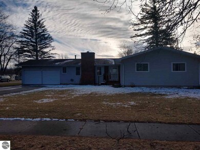 412 E Michigan Ave, Au Gres, MI 48703 - photo 4