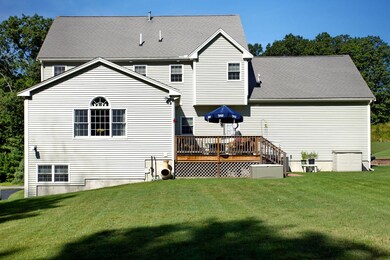 10 Jared Dr, Sutton, MA 01590 - photo 3