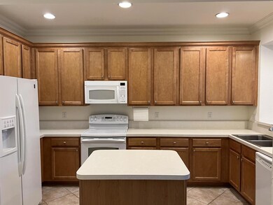 650 Pacific Grove Dr unit 4, West Palm Beach, FL 33401 - photo 4