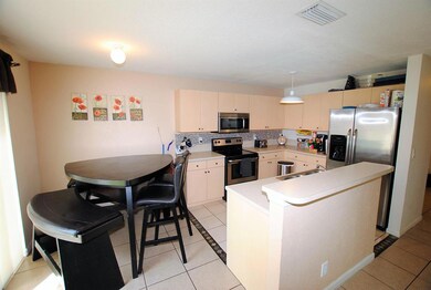 Kitchen / Dining