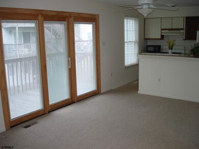 182 40th St S unit 3, Brigantine, NJ 08203 - photo 2