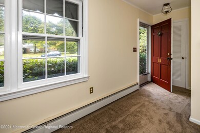 18 Hemlock Ct, Middletown, NJ 07748 - photo 4