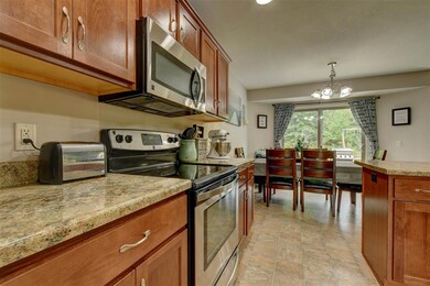 9924 Privet Dr, Fort Wayne, IN 46835 - photo 7