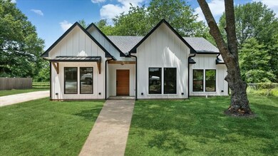 114 Pearce Dr, Pottsboro, TX 75076 - photo 4