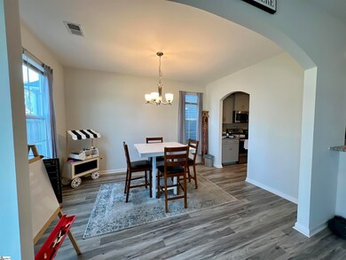 316 Greymark Ln, Boiling Springs, SC 29316 - photo 5