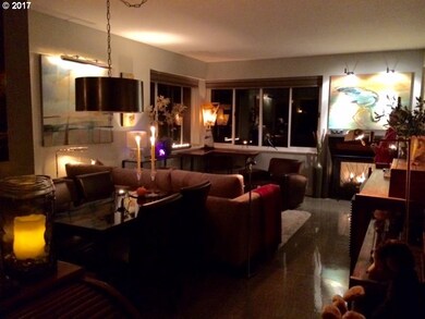 Living Room/Dining Room