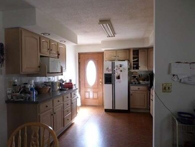 20 Eliot Rd, Revere, MA 02151 - photo 5