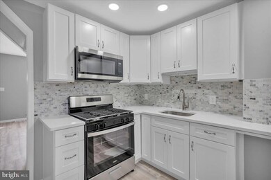 407 Powell St, Gloucester City, NJ 08030 - photo 7