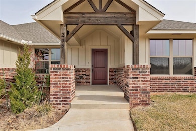 205 Juniper Cir, Noble, OK 73068 - photo 4