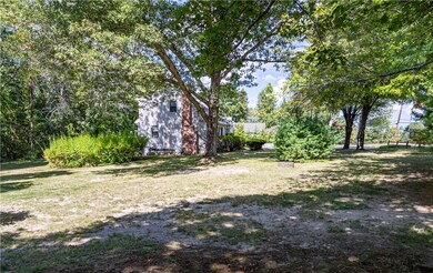 367 Chestnut Hill Rd, Chepachet, RI 02814 - photo 5