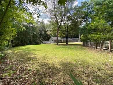 42 Castlerock Rd, Barrington, NH 03825 - photo 6