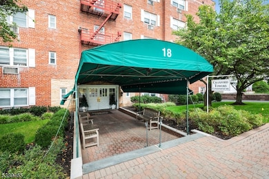 Cranford Towers Condominiums unit 2D, Cranford, NJ 07016 - photo 2