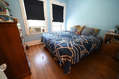 638 Washington St unit 3, Brookline, MA 02446 - photo 3