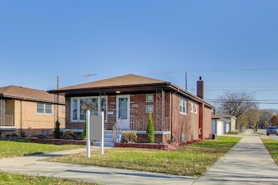 11459 S Ewing Ave, Chicago, IL 60617 - photo 2