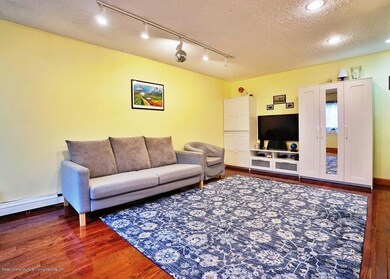 360 Barlow Ave unit 17, Staten Island, NY 10308 - photo 4