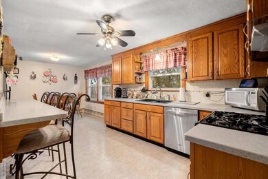 12 Emerald Ave, Lawrence, MA 01843 - photo 4