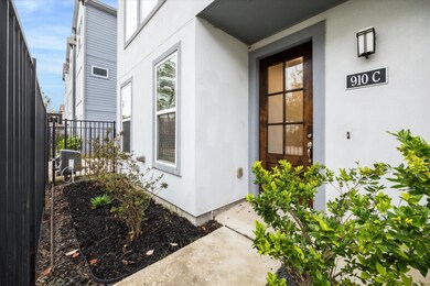 910 W 35th St unit C, Houston, TX 77018 - photo 4