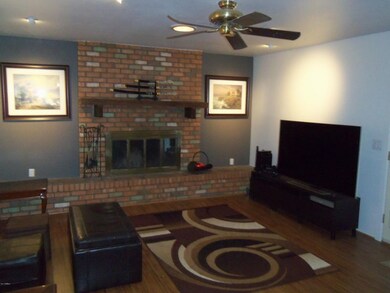 2343 S Cherry Cir, Mesa, AZ 85210 - photo 4