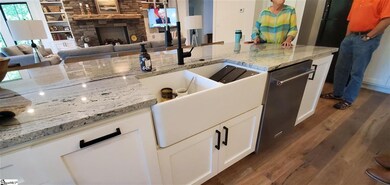 907 Pelham Rd, Greenville, SC 29615 - photo 3