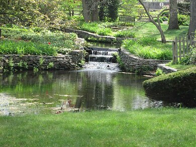 100 Cumberland Rd, Warwick, RI 02886 - photo 3