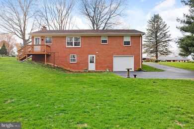 13907 Long Ridge Dr, Hagerstown, MD 21742 - photo 4