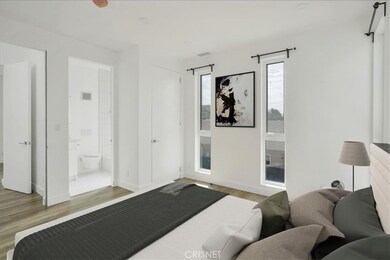 4555 Saturn St, Los Angeles, CA 90019 - photo 5