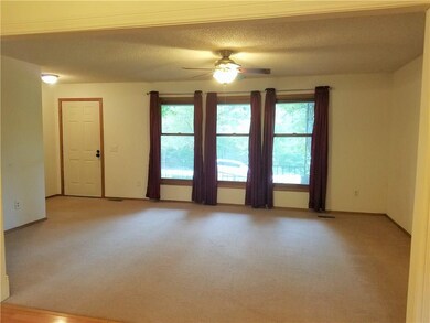 2 Spencer Dr, Bella Vista, AR 72715 - photo 3