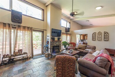 19592 Mount T Bo Ln, Elkins, AR 72727 - photo 5