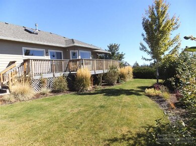 21011 Limestone Ave, Bend, OR 97703 - photo 4