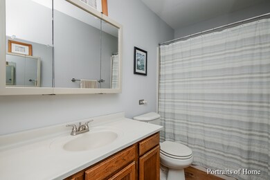 422 Manchester Ave, Batavia, IL 60510 - photo 7