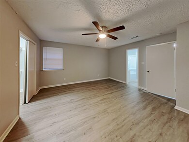 1901 Starling Ct, Cleburne, TX 76033 - photo 5