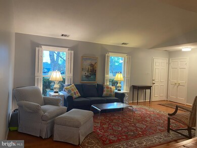 4340 Rolling Stone Way, Alexandria, VA 22306 - photo 3