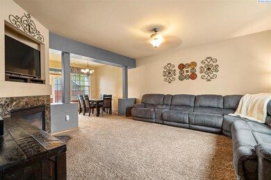 903 S Keller St, Kennewick, WA 99336 - photo 4